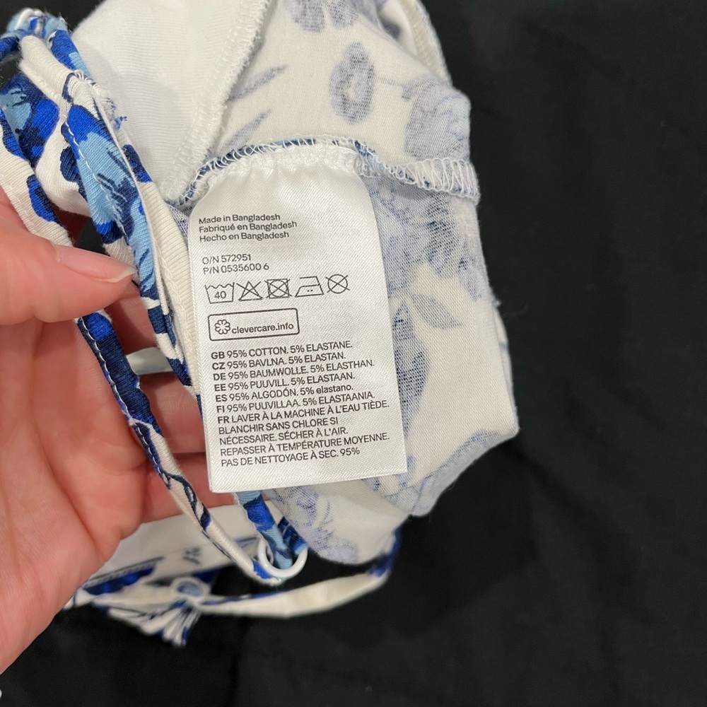 Halter top bundle - Picture 5 of 10